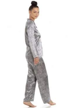 Camille Camille Womens Long Sleeve Satin Snow Leopard Pyjama Set -Camille Sales Store camille womens long sleeve satin snow leopard pyjama set p3747 46664 medium